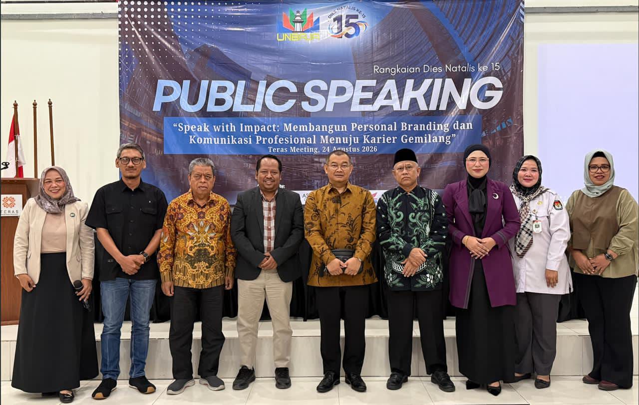 Regional GM Archipelago International–Aston Group Doddy Fathurahman Bekali Mahasiswa UNBAJA Keterampilan Public Speaking